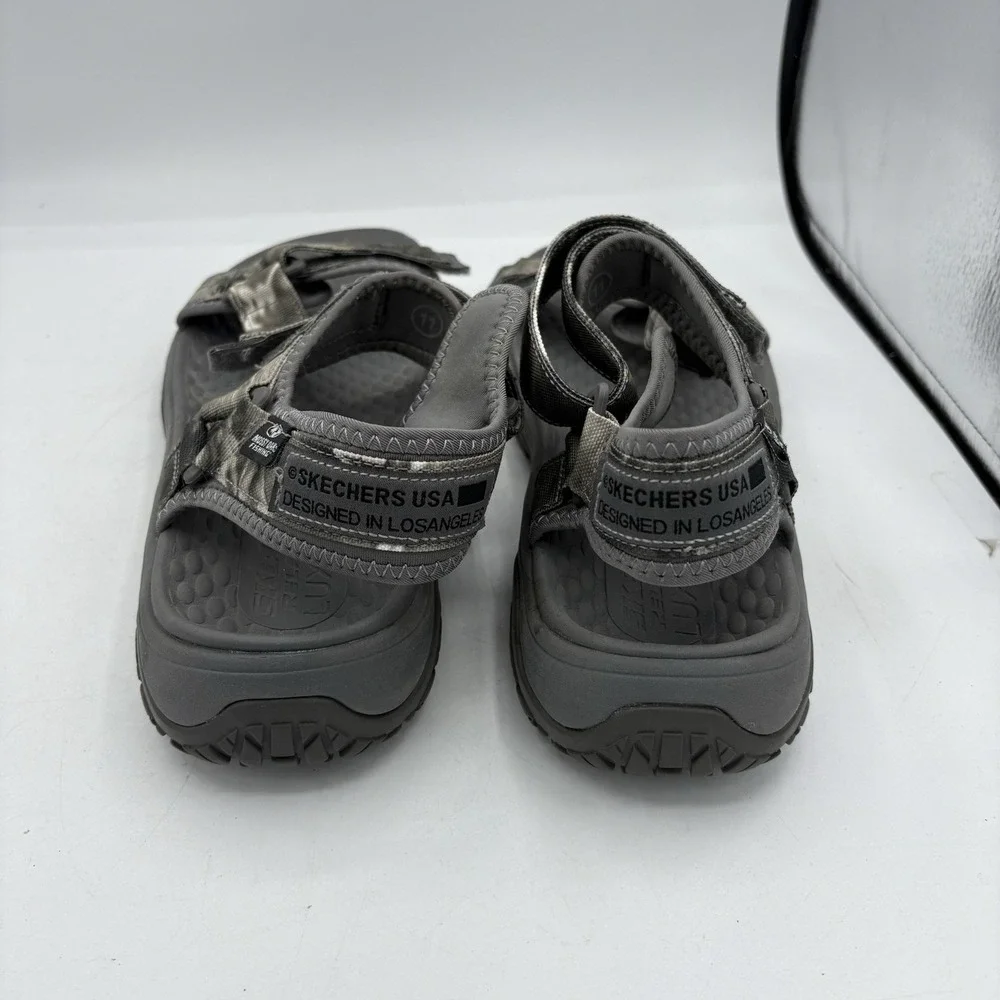 Skechers Shoes Mens‎ Size 11 Lomell Goodyear Mossy Oak Gray Camo Sandals